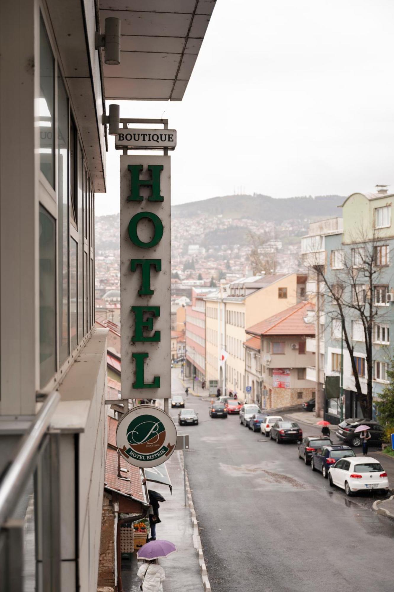Hotel Bistrik City Center SJJ Esterno foto